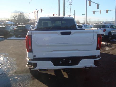 Used 2022 GMC Sierra 1500 AT4 w/ AT4 Preferred Package image 5