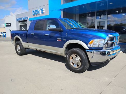 Used 2010 Dodge Ram 2500 Truck Laramie image 3