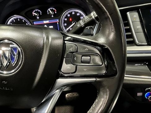 Used 2023 Buick Enclave Essence w/ Experience Buick Package AWD/4WD image 12