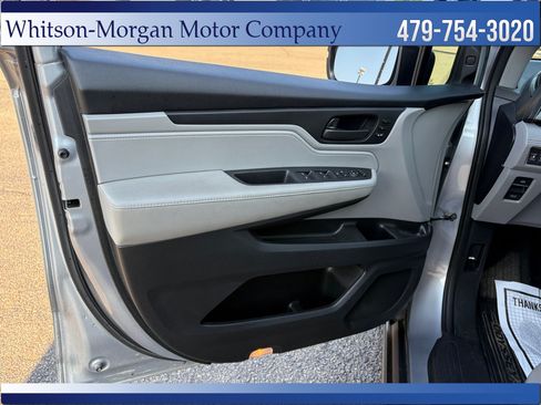 Used 2018 Honda Odyssey EX-L image 16