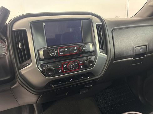 Used 2016 GMC Sierra 1500 SLE w/ SLE Value Package image 17