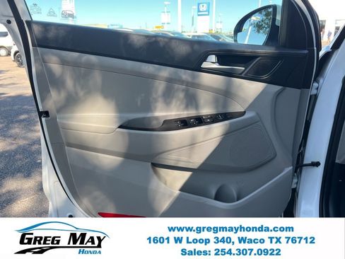 Used 2020 Hyundai Tucson SE w/ Winter Weather Package FWD image 20