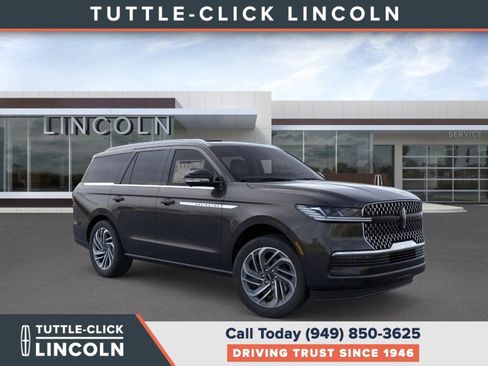 New 2026 Lincoln Navigator Reserve AWD/4WD image 7