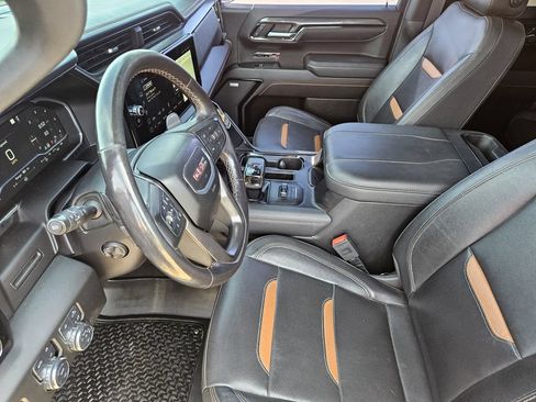 Used 2023 GMC Sierra 1500 AT4 AWD/4WD image 13