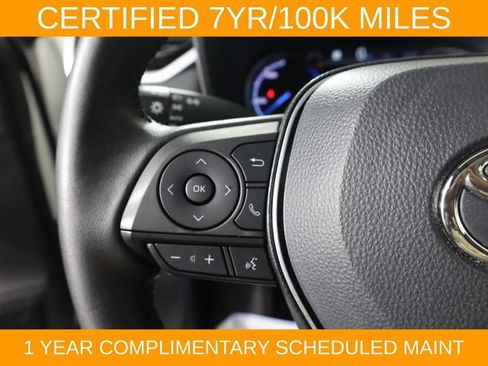 Used 2022 Toyota RAV4 XSE AWD/4WD image 25