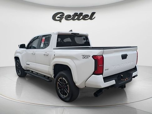 New 2025 Toyota Tacoma TRD Sport image 7