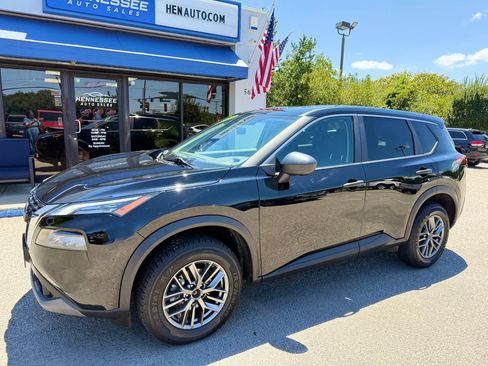Used 2023 Nissan Rogue S AWD/4WD image 17