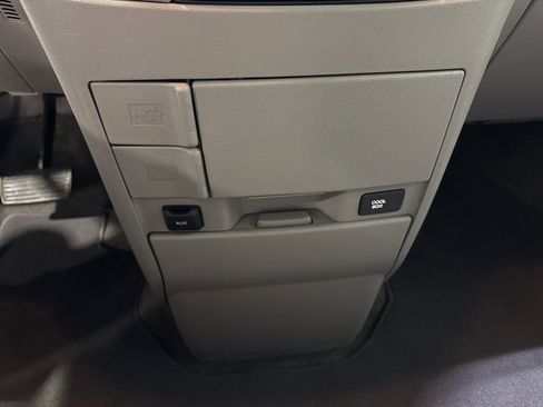Used 2015 Honda Odyssey EX-L image 22