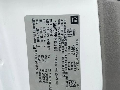 Used 2017 Chevrolet Express 2500 LS image 43