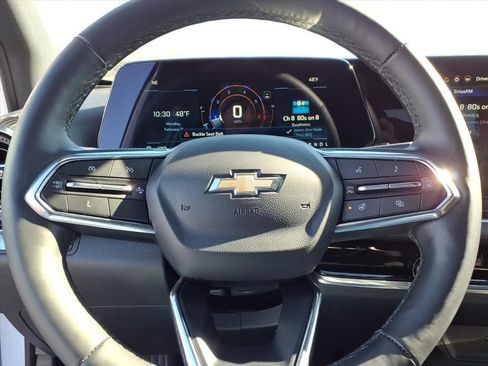 Used 2025 Chevrolet Equinox LT image 17