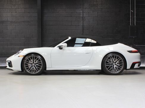 Used 2022 Porsche 911 Carrera S image 4