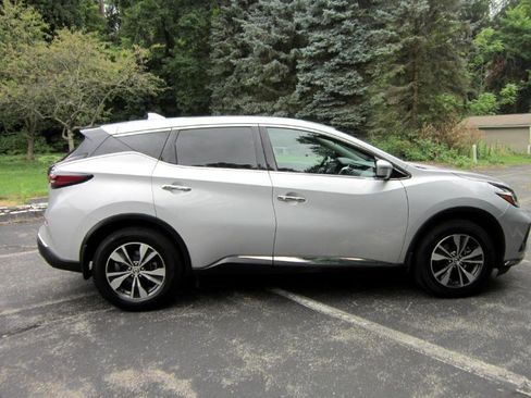 Used 2020 Nissan Murano S w/ Technology Package image 4