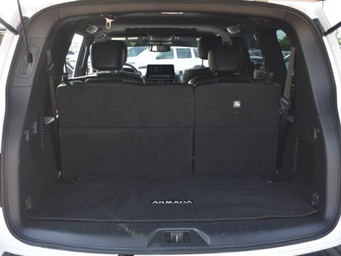 Used 2022 Nissan Armada SL w/ Midnight Edition Package AWD/4WD image 18