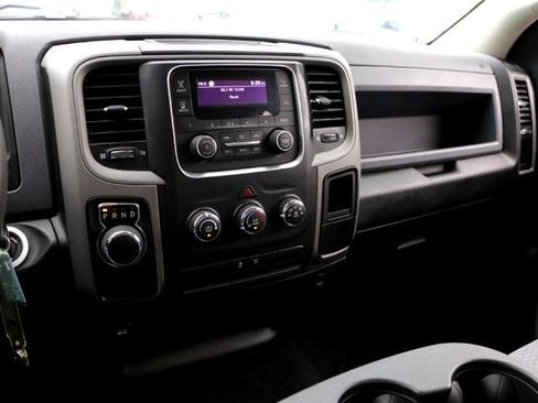 Used 2020 RAM 1500 Tradesman w/ Chrome Plus Package RWD image 16