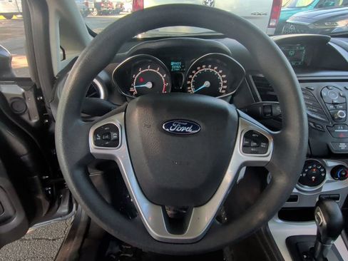 Used 2017 Ford Fiesta SE FWD image 15