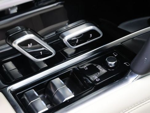 New 2026 Land Rover Range Rover SE AWD/4WD image 19