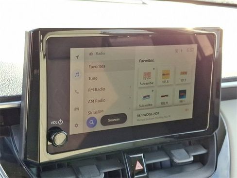 Certified 2023 Toyota Corolla Cross L image 17