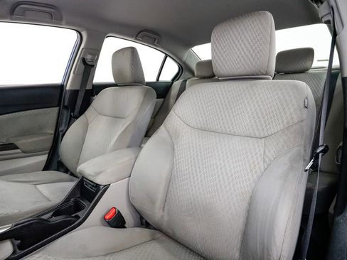 Used 2015 Honda Civic LX image 9