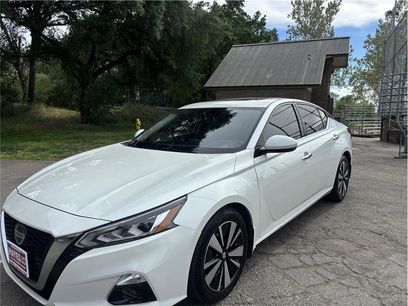 Used 2020 Nissan Altima 2.5 SV