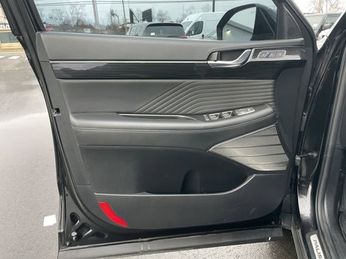 Used 2024 Hyundai Palisade Calligraphy image 40
