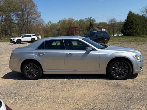 Used 2012 Chrysler 300 C w/ 19-Premium Speaker Group AWD/4WD image 13