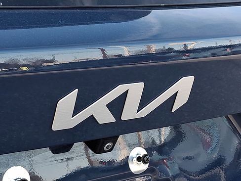 Used 2024 Kia Sorento SX Prestige w/ Olive Brown Leather Package image 30