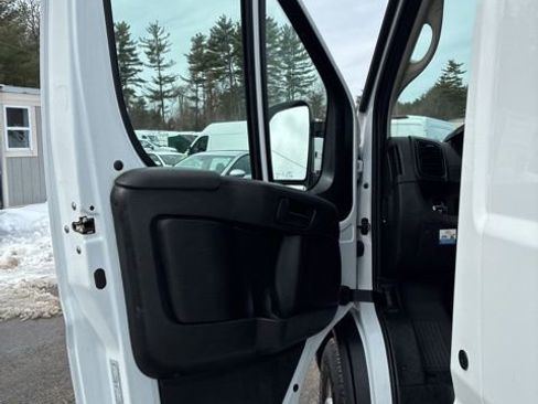 Used 2023 RAM ProMaster 2500 FWD image 18