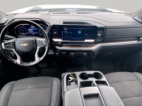 Used 2025 Chevrolet Silverado 2500 LT AWD/4WD image 31
