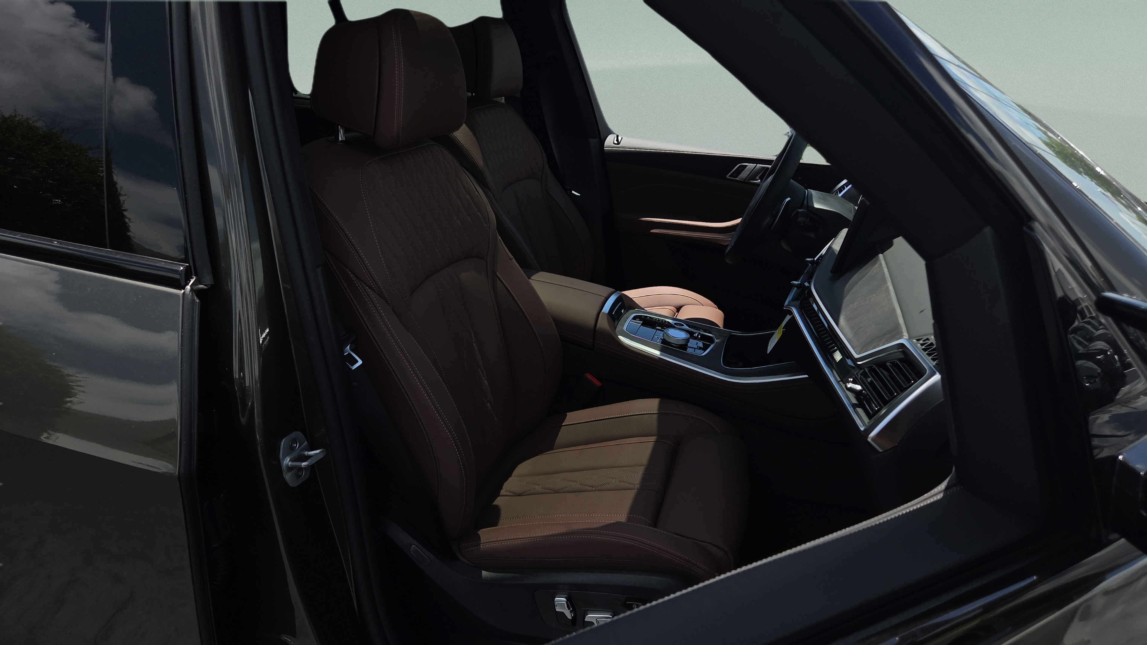 New 2026 BMW X5 M60i AWD/4WD image 17
