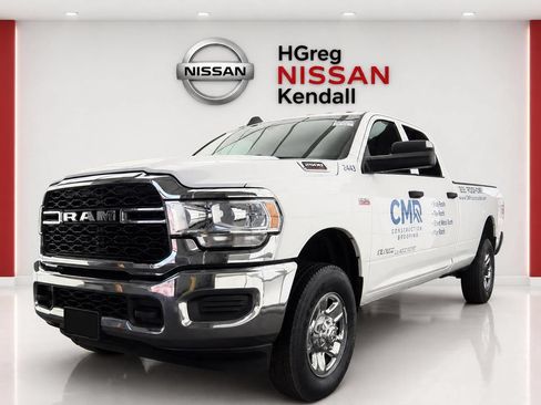 Used 2022 RAM 2500 Tradesman AWD/4WD image 3