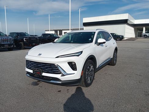 Used 2025 Buick Envision Preferred image 1