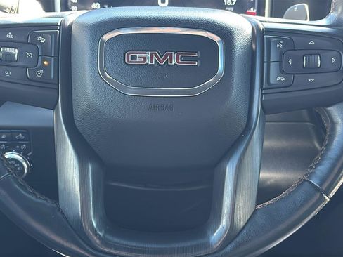 Certified 2022 GMC Sierra 1500 AT4 w/ AT4 Premium Package image 26