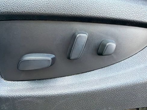 Used 2019 Chevrolet Silverado 2500 High Country w/ Duramax Plus Package AWD/4WD image 20