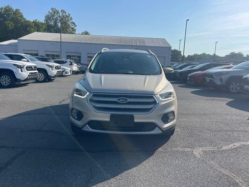 Used 2017 Ford Escape Titanium w/ Equipment Group 301A AWD/4WD image 8