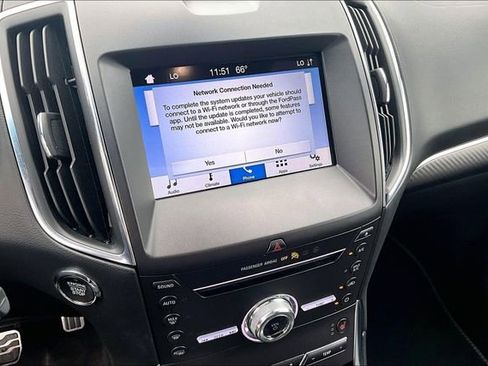 Used 2019 Ford Edge ST w/ Convenience Package AWD/4WD image 6