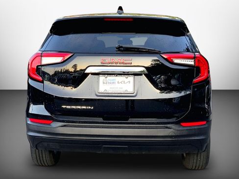 Used 2023 GMC Terrain SLE FWD image 6