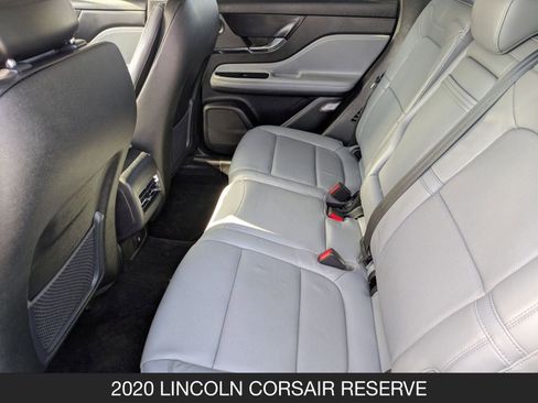 Used 2020 Lincoln Corsair Reserve image 15