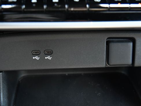 Used 2024 Honda Prologue EX image 28