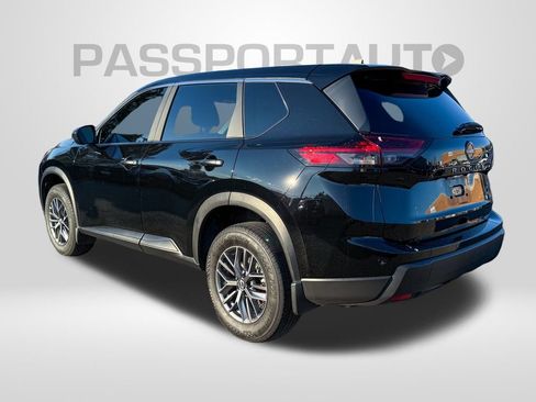 Certified 2024 Nissan Rogue S image 5