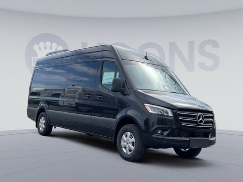 New 2026 Mercedes-Benz Sprinter 2500 image 8