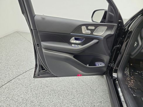 Certified 2026 Mercedes-Benz GLS 450 4MATIC image 15