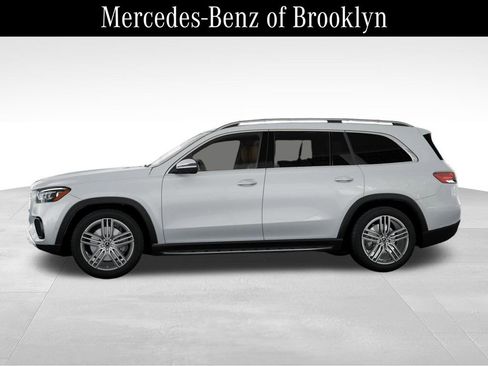 Certified 2026 Mercedes-Benz GLS 450 4MATIC image 35