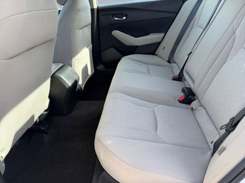 Used 2024 Honda Accord EX image 18