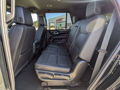 Used 2024 Chevrolet Tahoe LT image 18