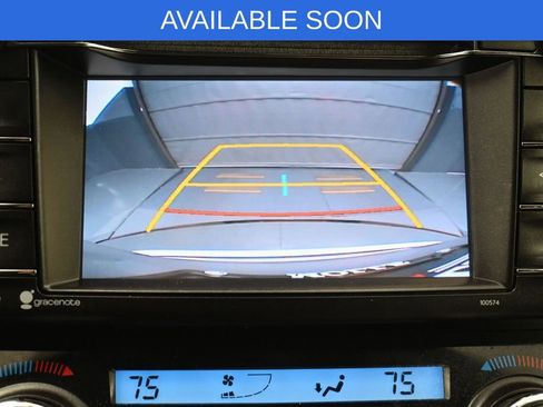 Used 2018 Toyota RAV4 XLE w/ Plus Extra Value Package AWD/4WD image 20