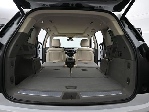 Certified 2024 Cadillac XT6 Premium Luxury w/ LPO, Floor Liner Package AWD/4WD image 22