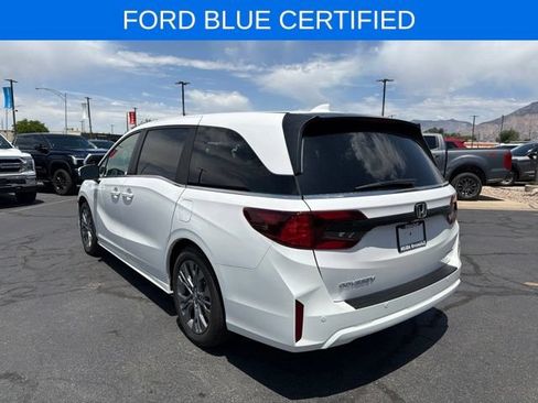 Used 2025 Honda Odyssey Touring image 10