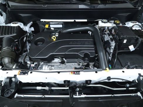 Used 2023 Chevrolet Equinox Premier image 35