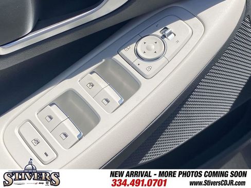Used 2023 Hyundai Sonata SE FWD image 50