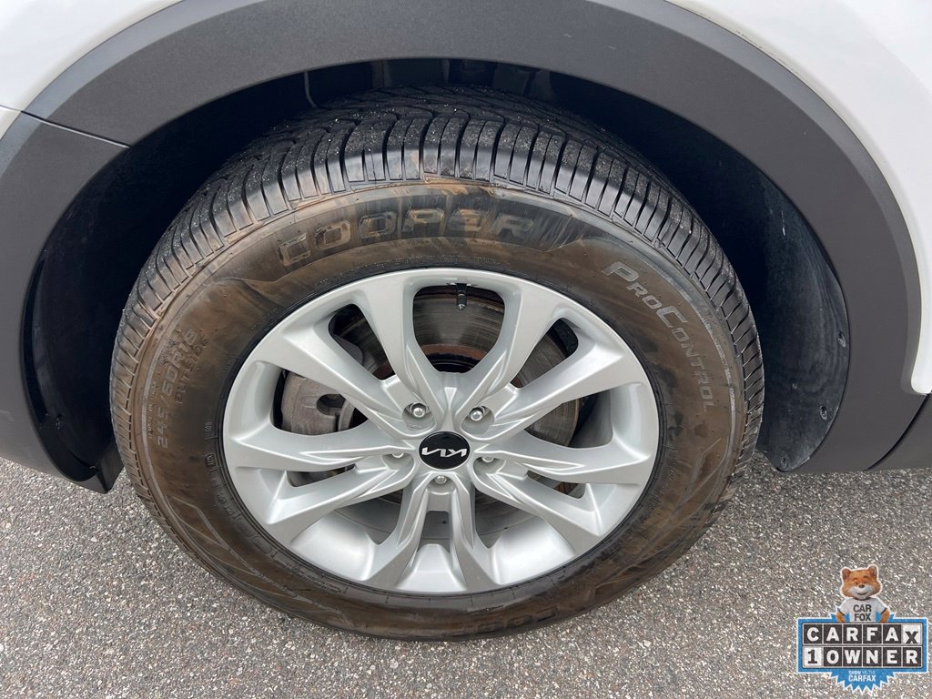 Used 2022 Kia Telluride LX AWD/4WD image 13